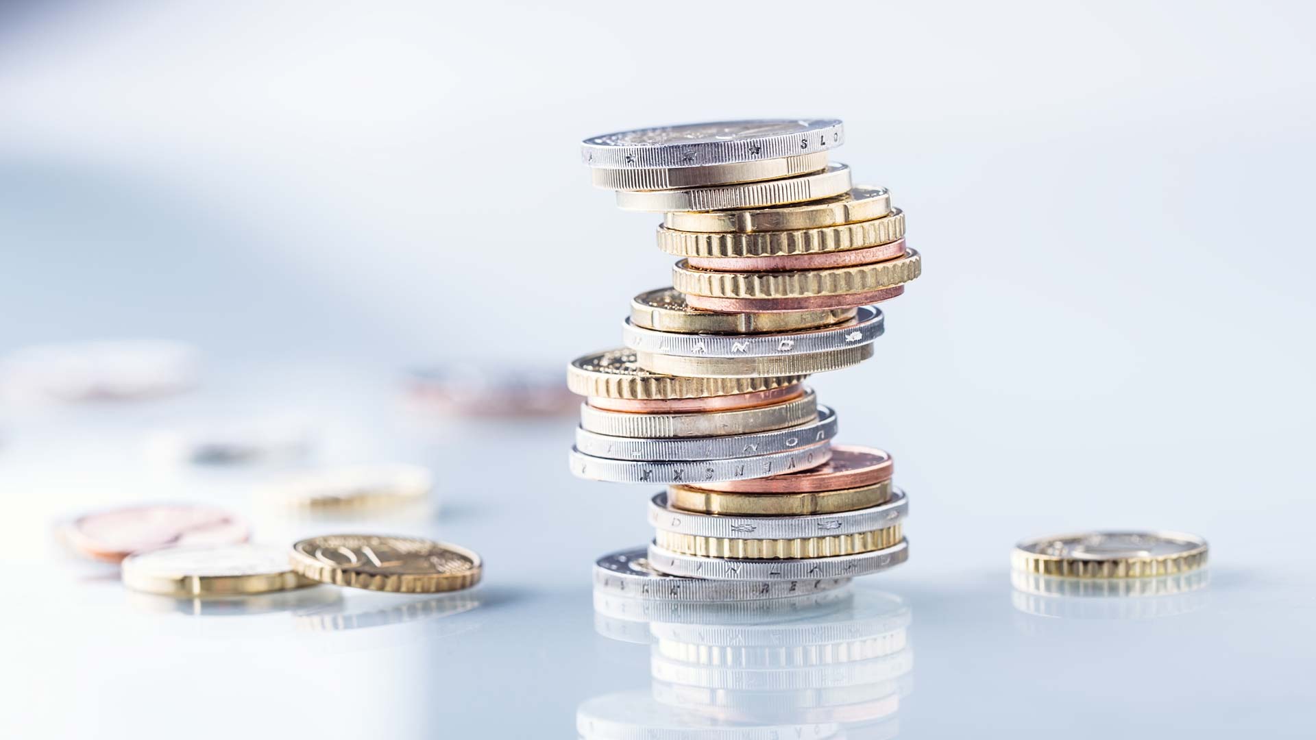 Aktienrückkäufe von Unternehmen Münzstapel